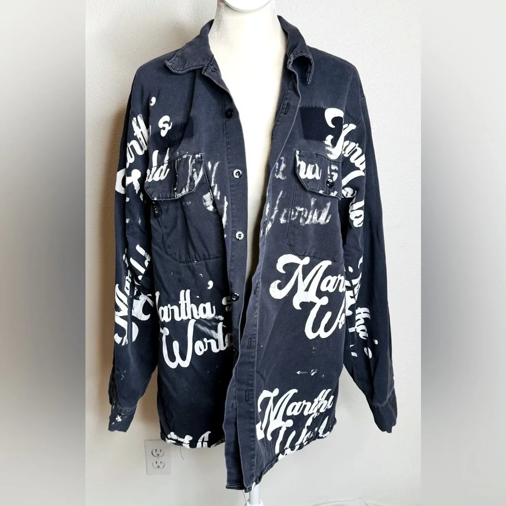 Unisex Martha's World Black & White Graphic Jacket | Medium